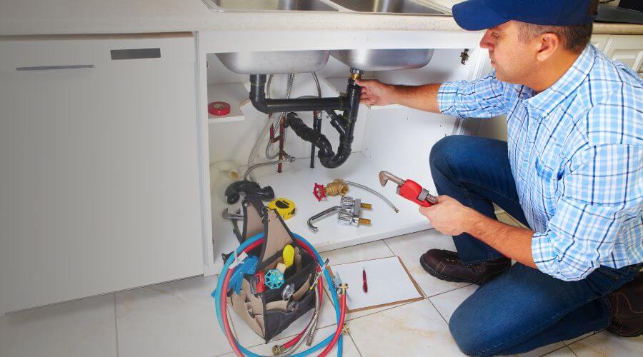 Expert burst pipe repair services in Roberts, WI